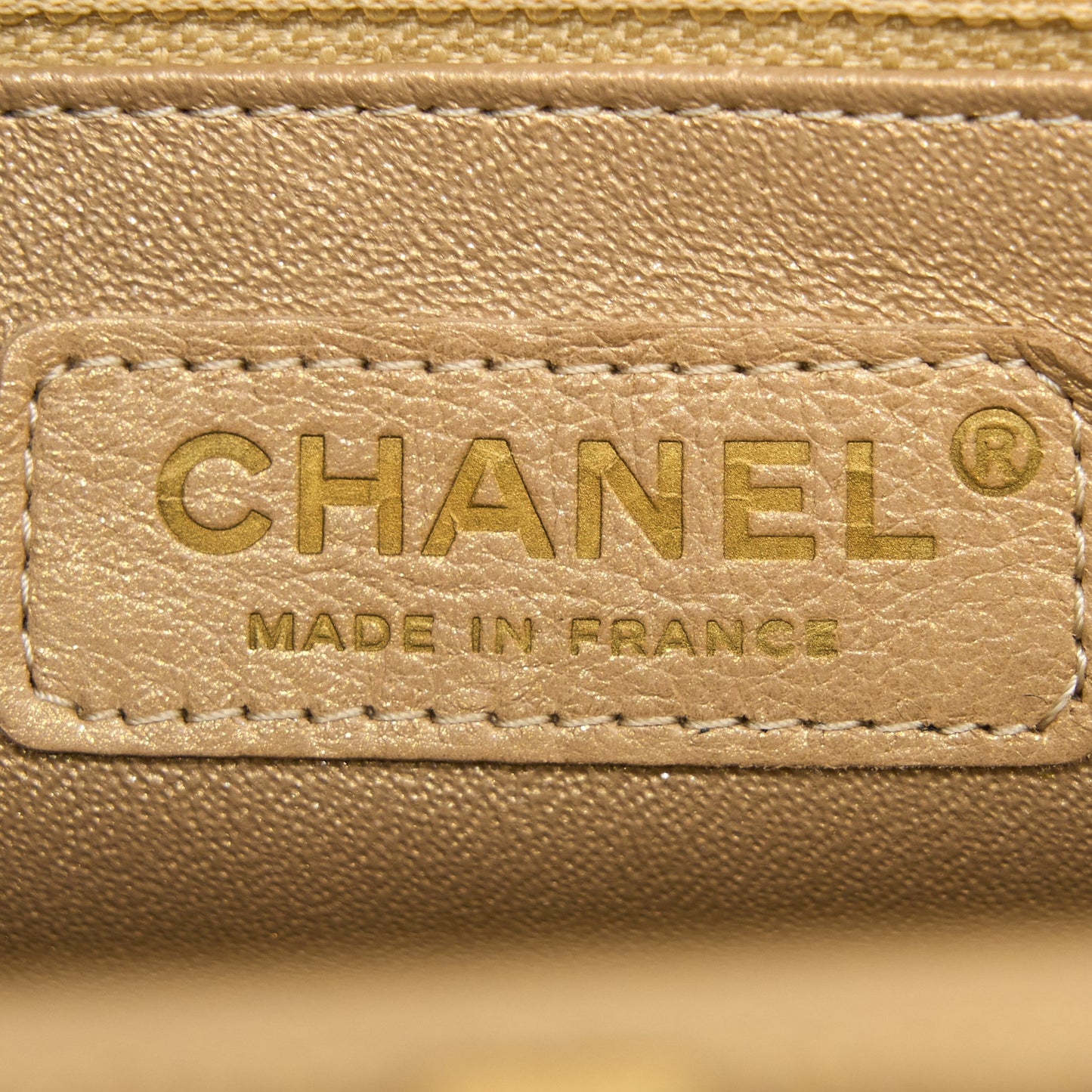Chanel Timeless Clutch Caviar Gold Brushed GHW