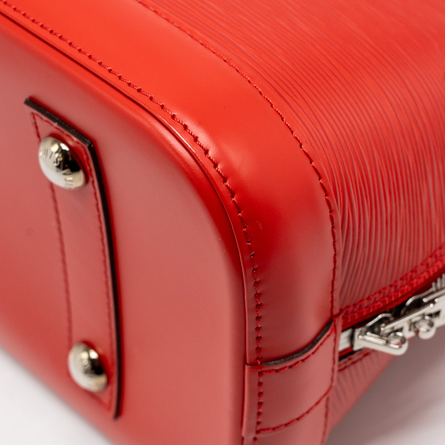 Louis Vuitton Alma PM EPI Coquelicot SHW