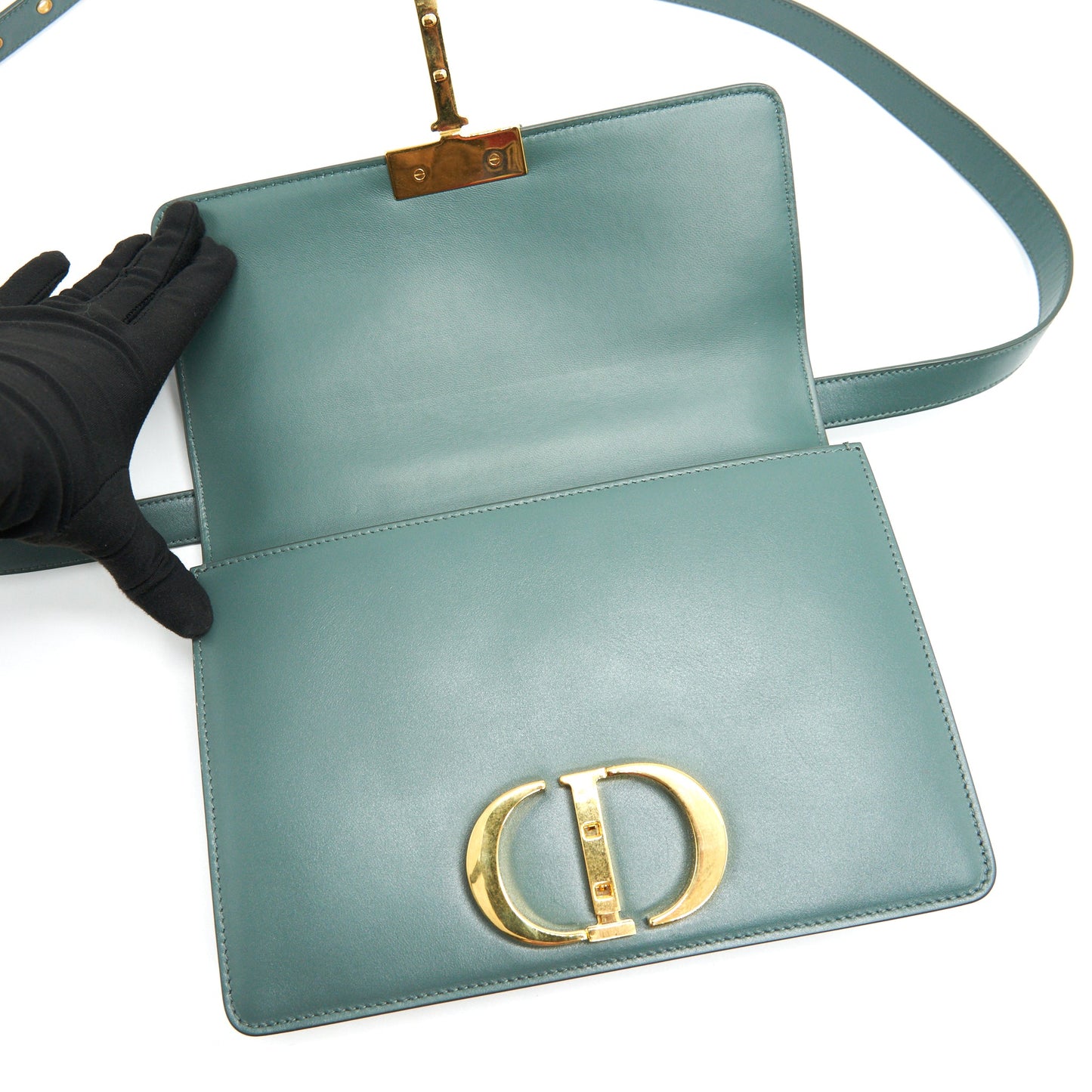 Dior 30 Montaigne Medium Bag Calfskin Green