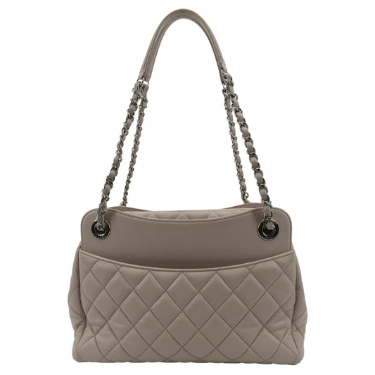 Luxury Chanel CC Quilted Lambskin Leather Shopping Tote Bag Light Pink