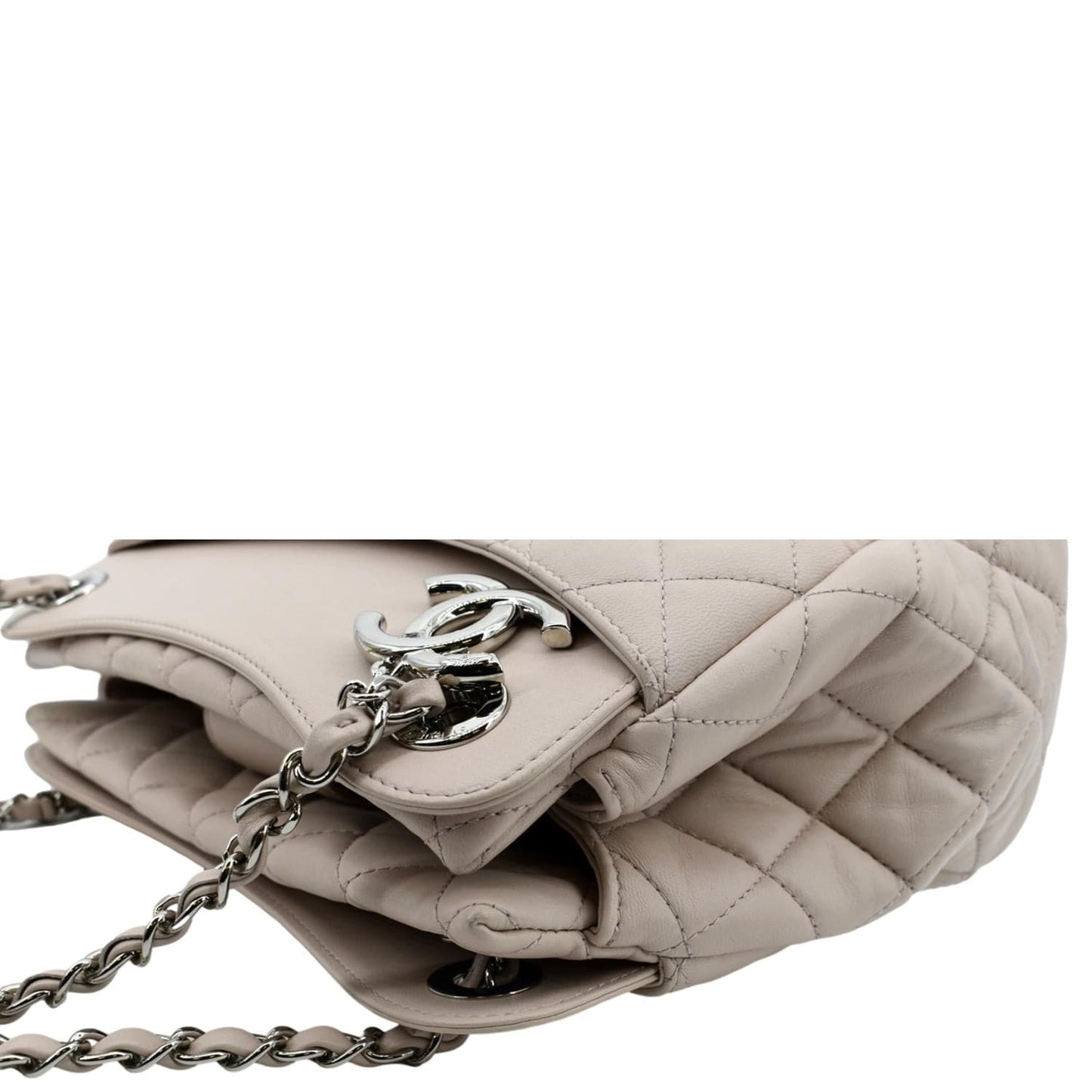 Luxury Chanel CC Quilted Lambskin Leather Shopping Tote Bag Light Pink