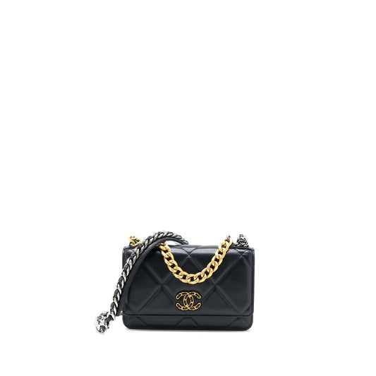 Chanel 19 Wallet On chain Lambskin Black Multicolour Hardware (Microchip)