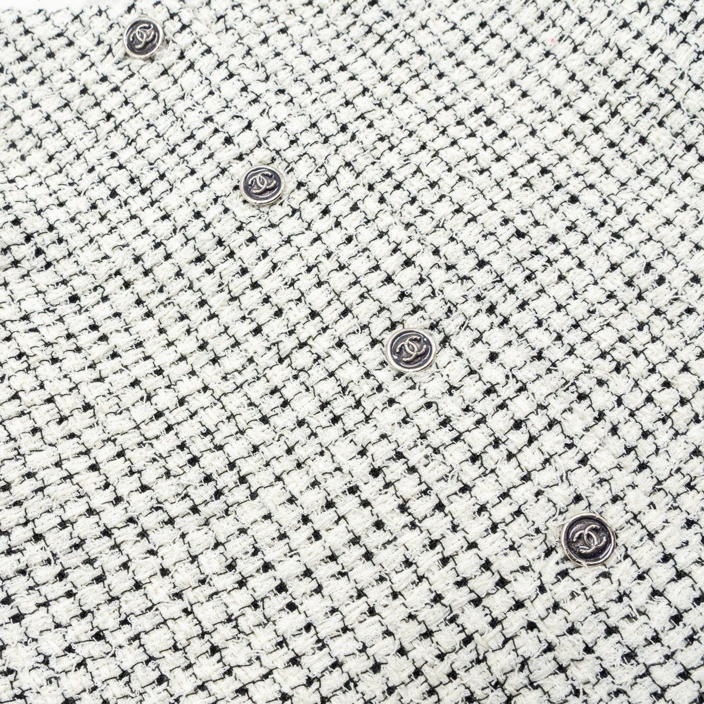 Chanel size 34 21P Tweed dress cotton/polyester white/black
