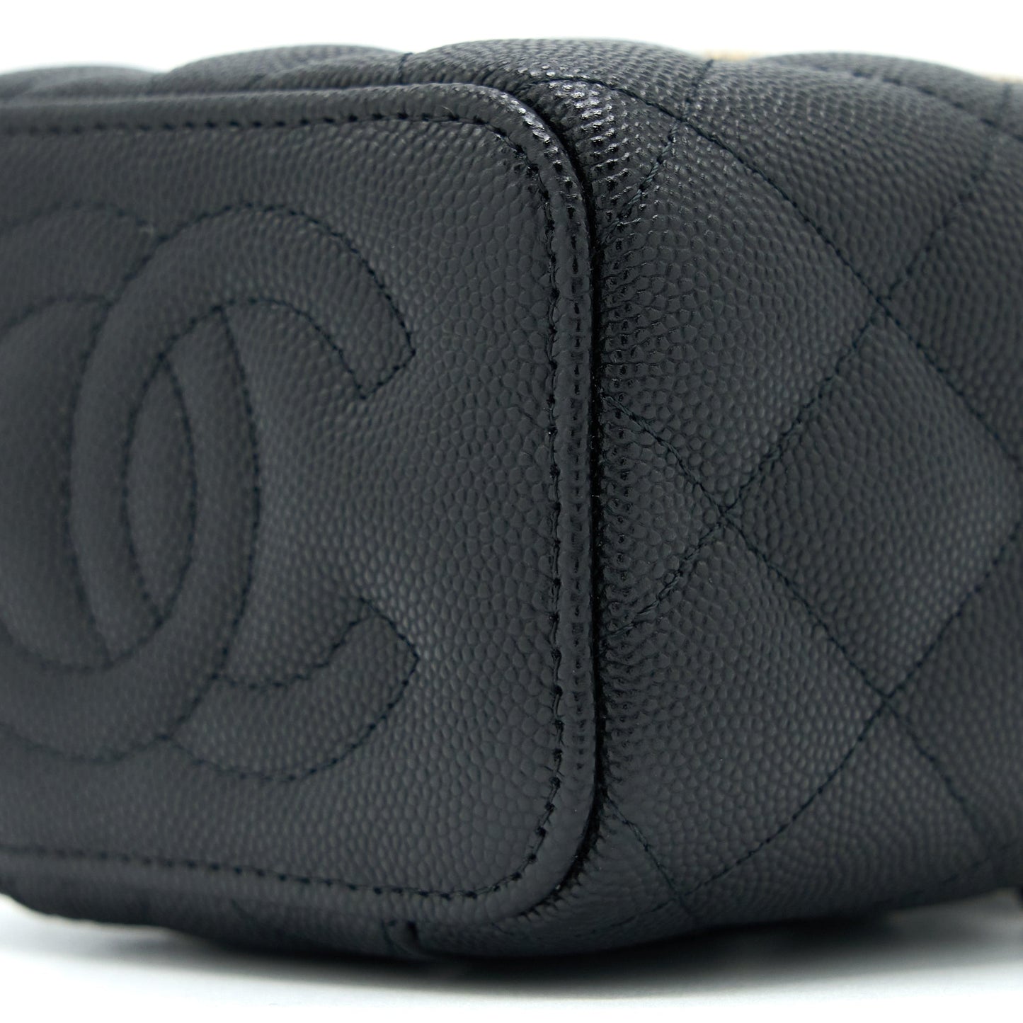 Chanel 23C Mini Vanity With Chain Caviar Black LGHW