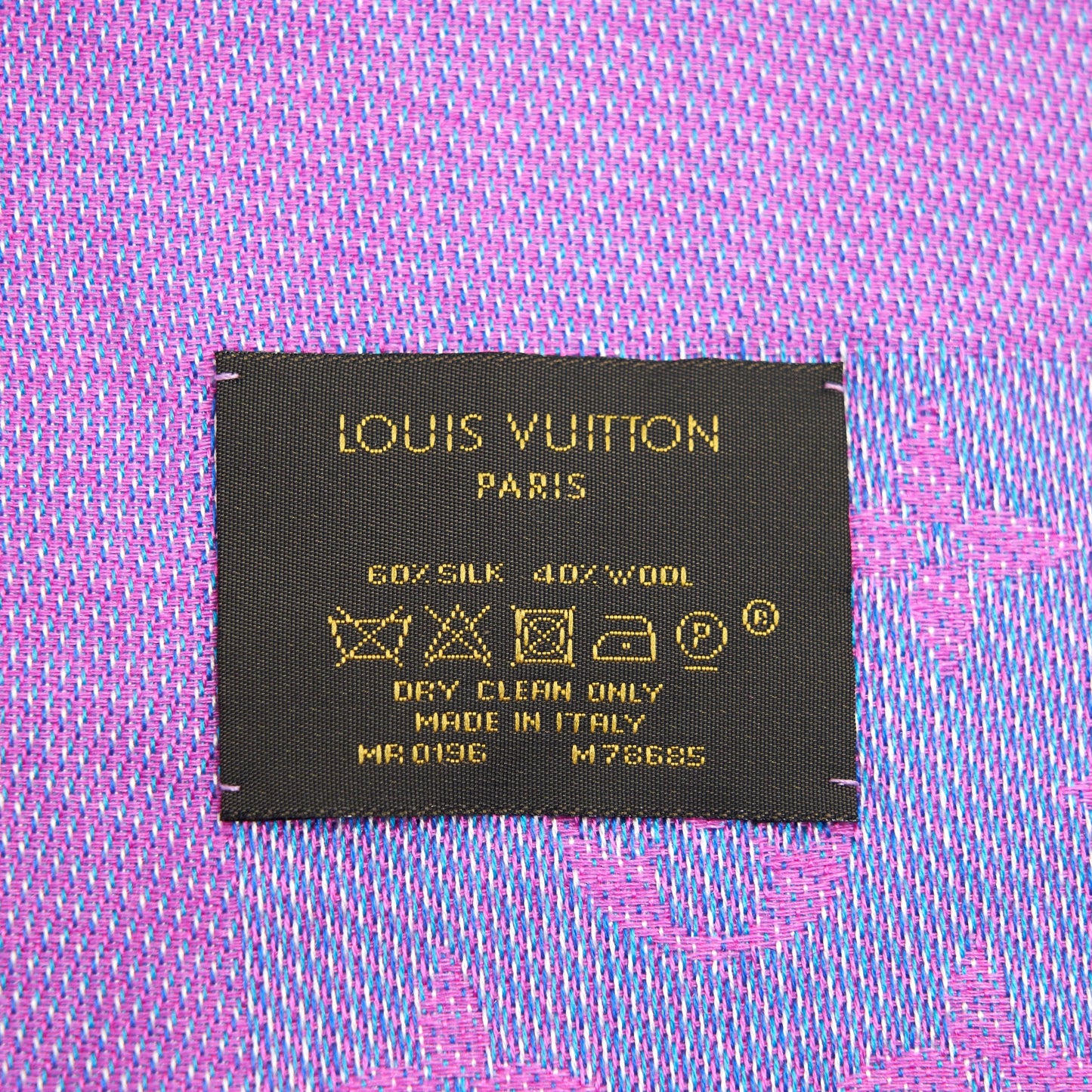 Louis Vuitton Monogram Denim Shawl Light Pink / Ligth Purple