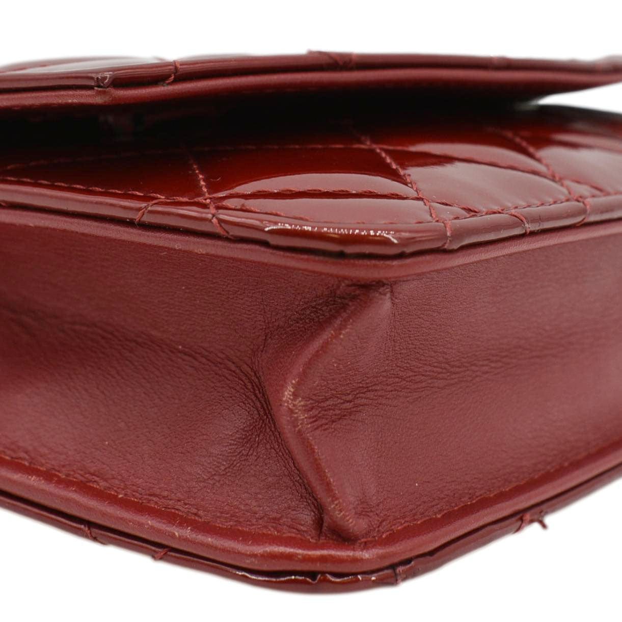 CHANEL Brilliant WOC Quilted Patent Leather Crossbody Wallet Red