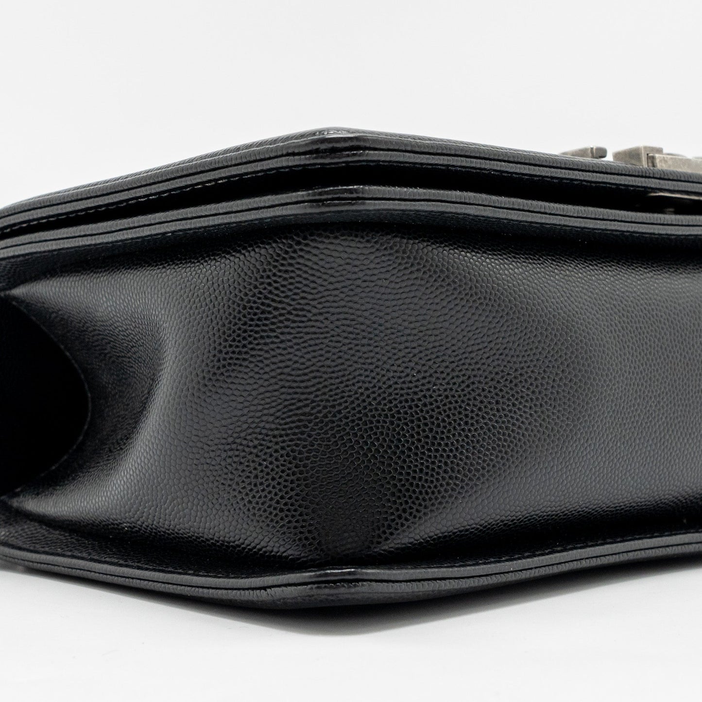 Chanel Medium Boy Bag Caviar Black SHW (Microchip)