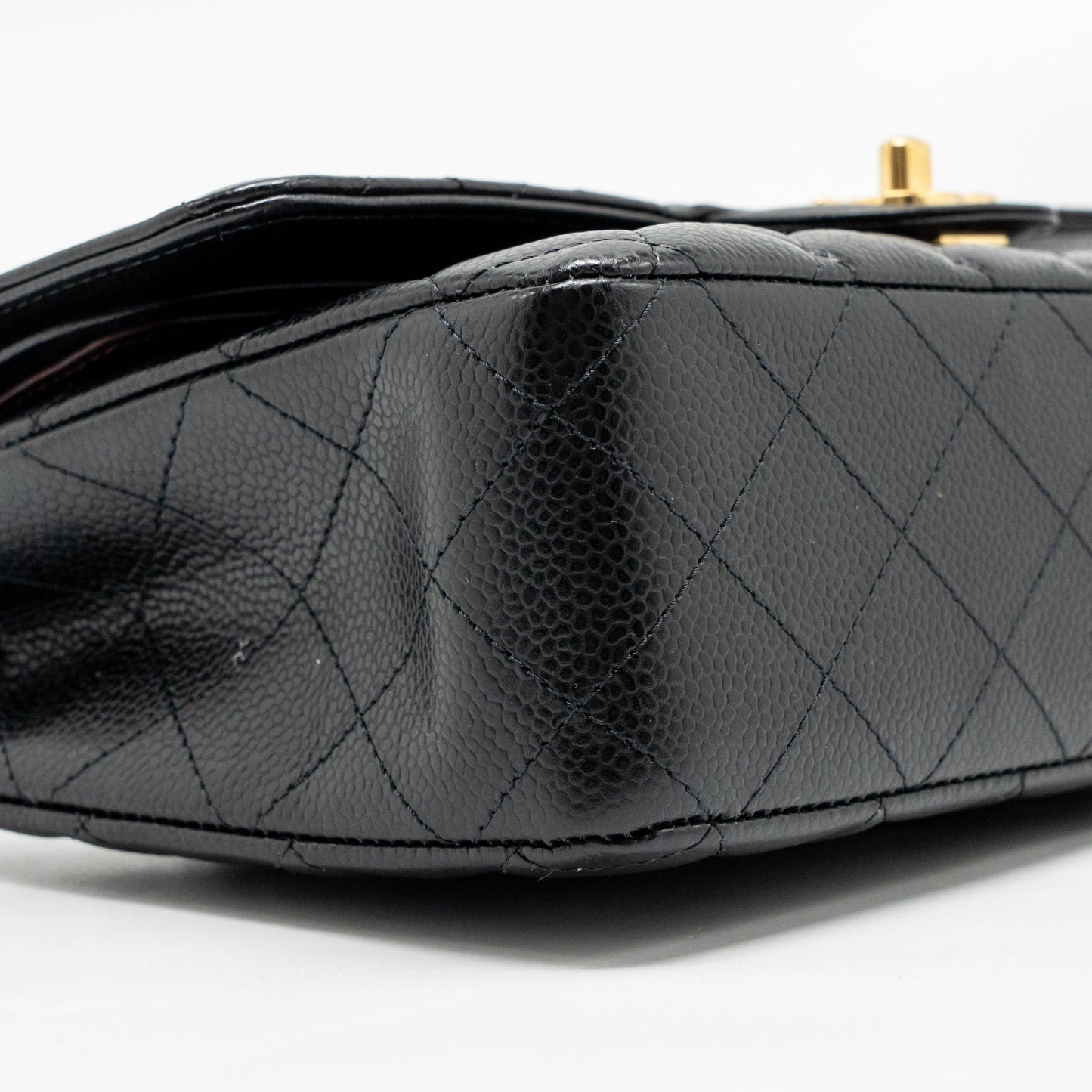 Chanel Medium Classic Double flap bag caviar black GHW (microchip)
