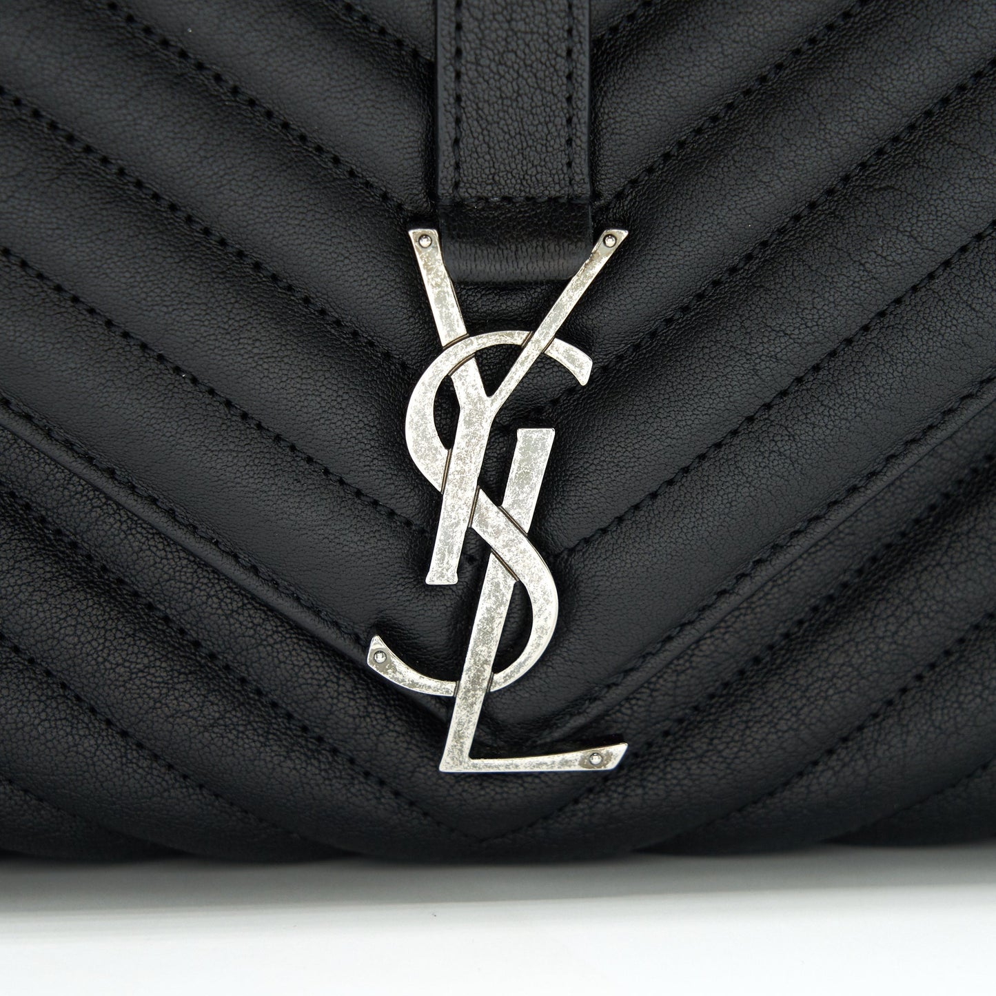 SAINT LAURENT / YSL COLLEGE IN MATELASSE LEATHER BLACK