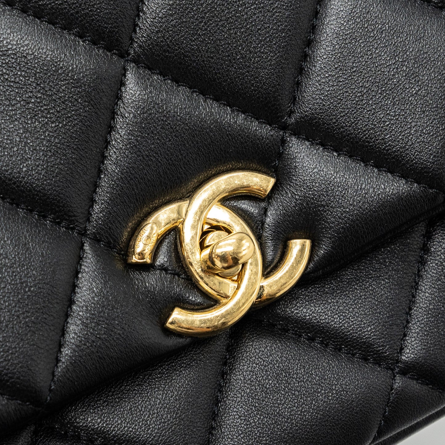 Chanel Logo Chain Handle Flap Bag Lambskin Black GHW(Microchip)