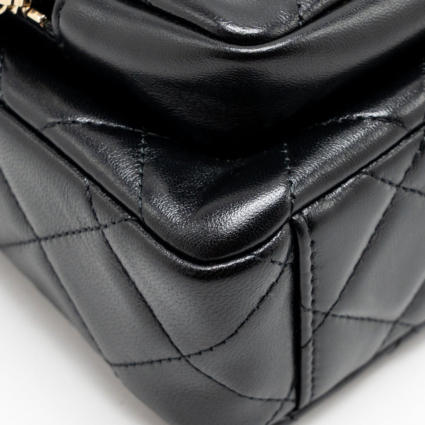 Chanel 25C Camera Bag Shiny Lambskin Black LGHW (Microchip)