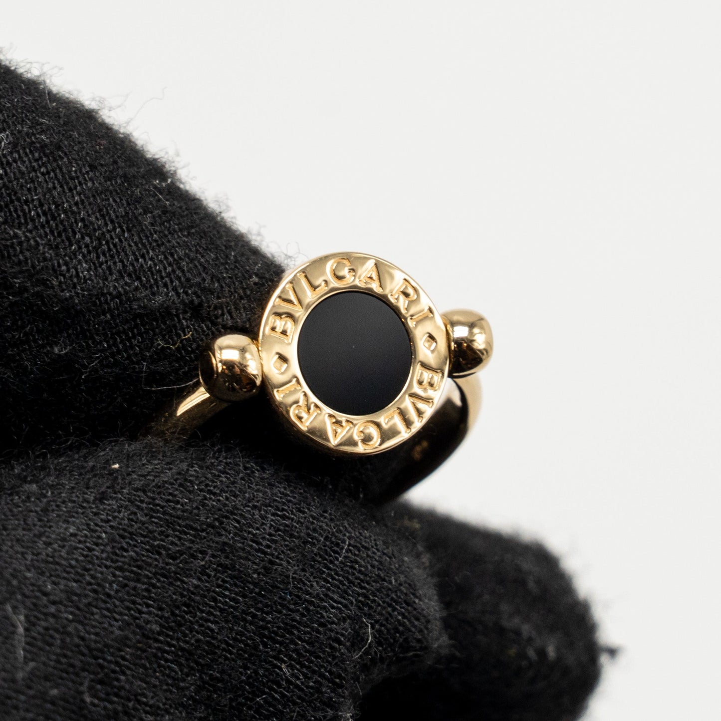 Bvlgari size 52 Bvlgari Ring Yellow Gold/Onyx/Coral Black/Orange