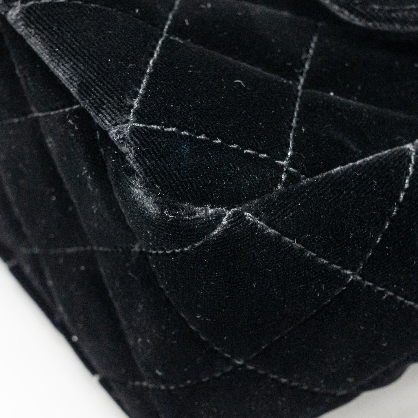 Chanel 23b Hobo Bag Velvet black GHW (microchip)