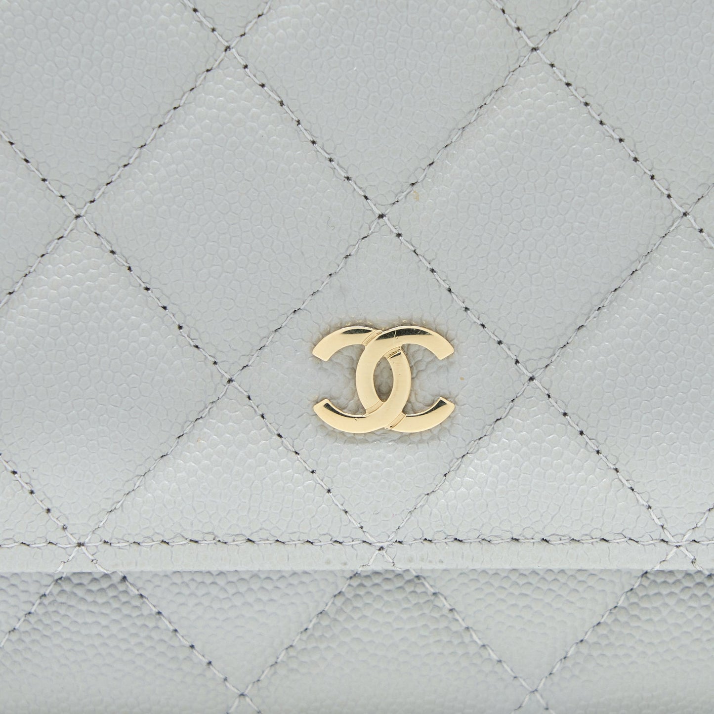 Chanel Classic Wallet on Chain Caviar Light Grey LGHW (Microchip)