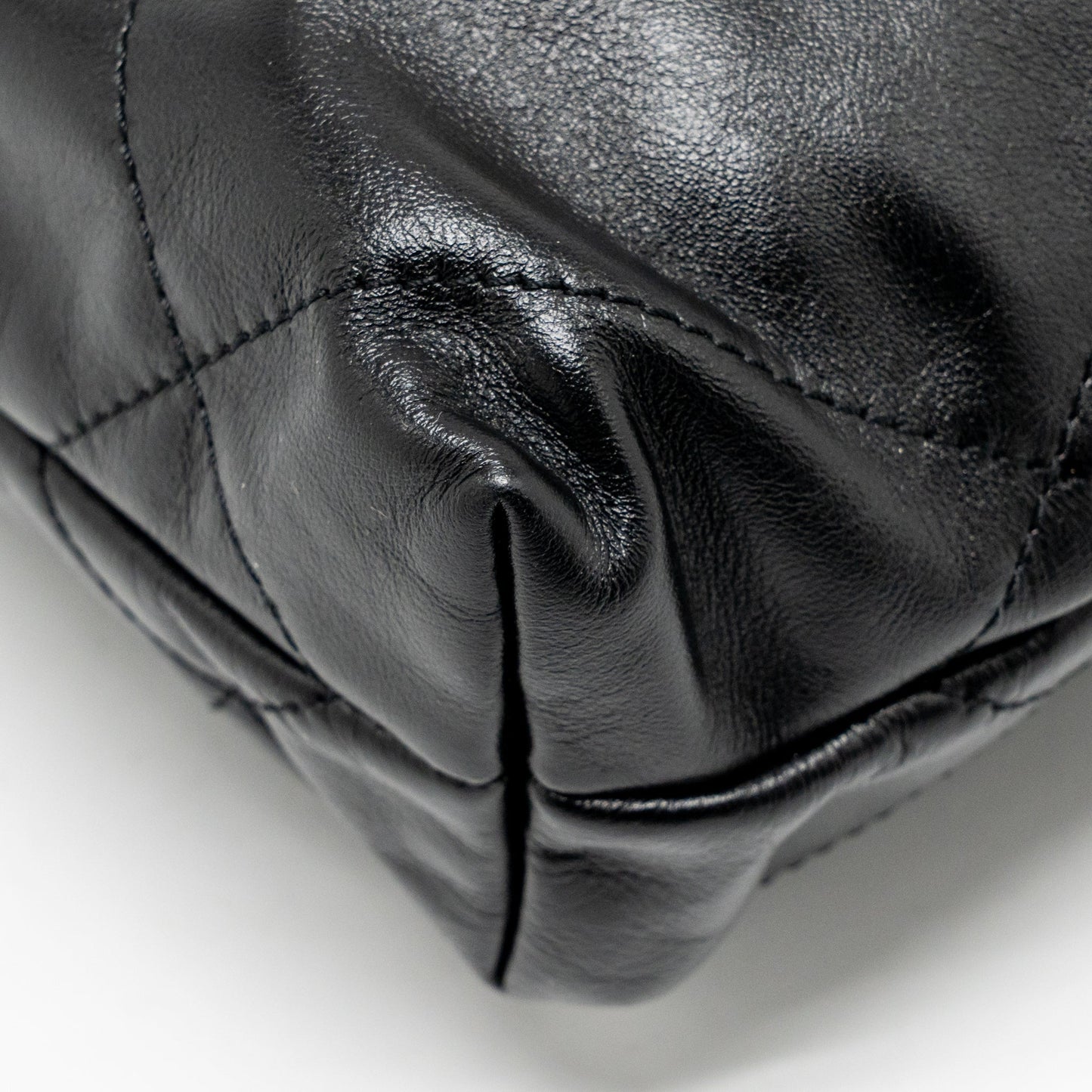 Chanel Mini 22 Bag Shiny Calfskin Black GHW (Microchip)
