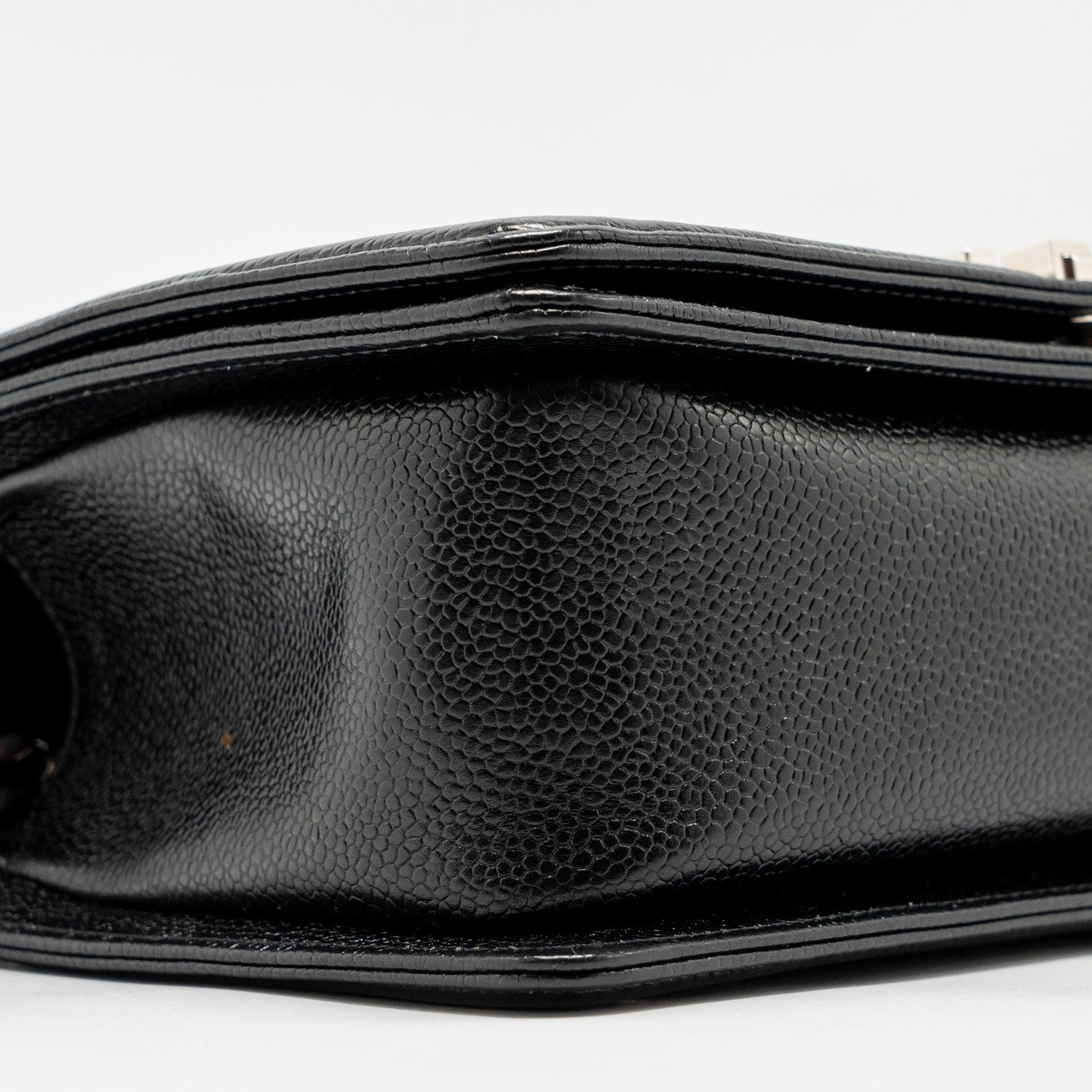 Chanel Chevron Medium Boy Bag caviar black SHW