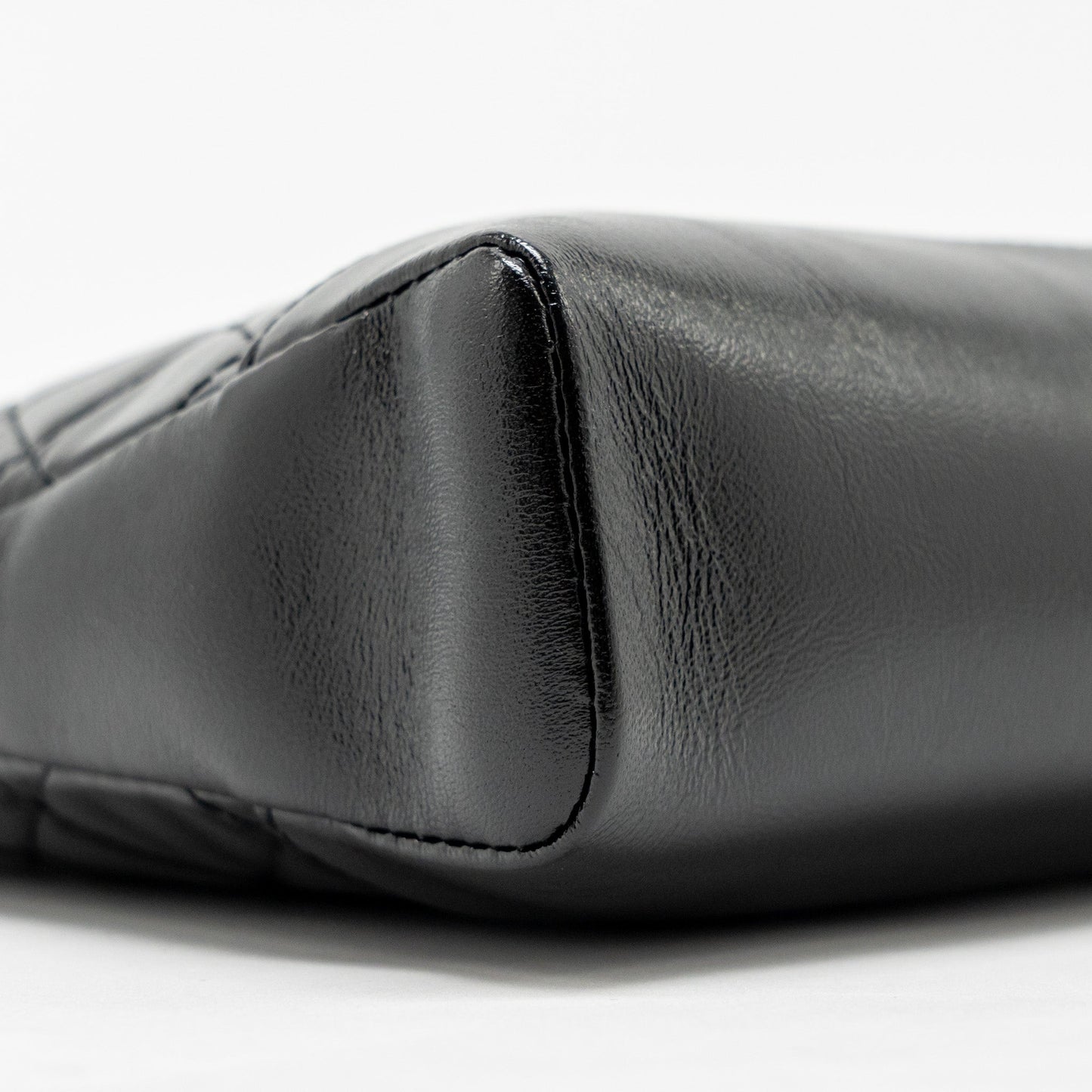 Chanel Mini 31 bag Shiny Calfskin Black LGHW (Microchip)