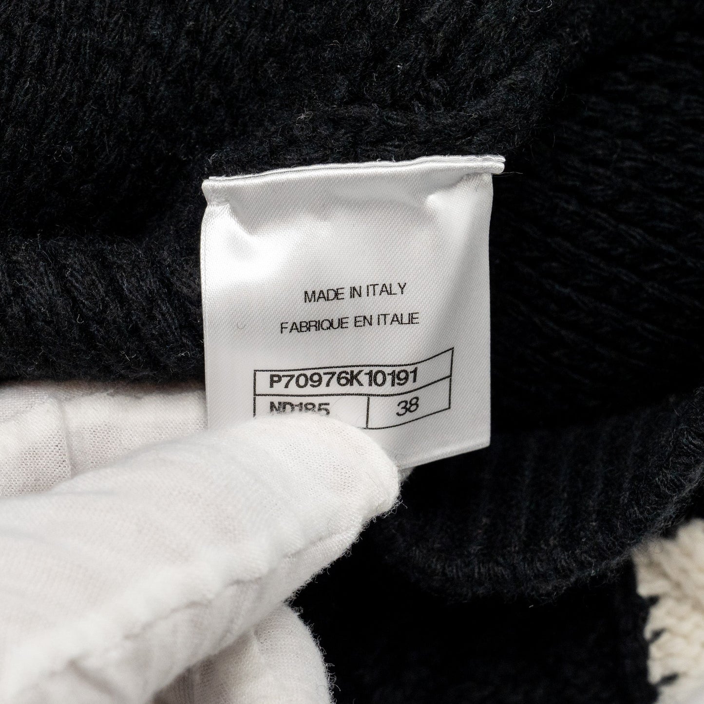 Chanel Size 38 CC Logo Sweater Wool/Cashmere/Cotton White/Black SHW