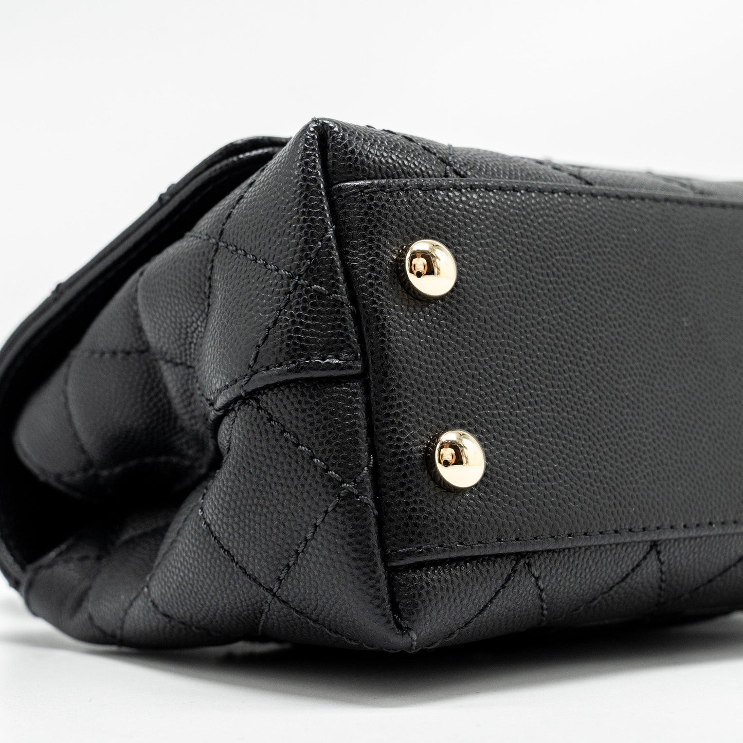 Chanel Mini CocoHandle Caviar Black LGHW (Microchip)