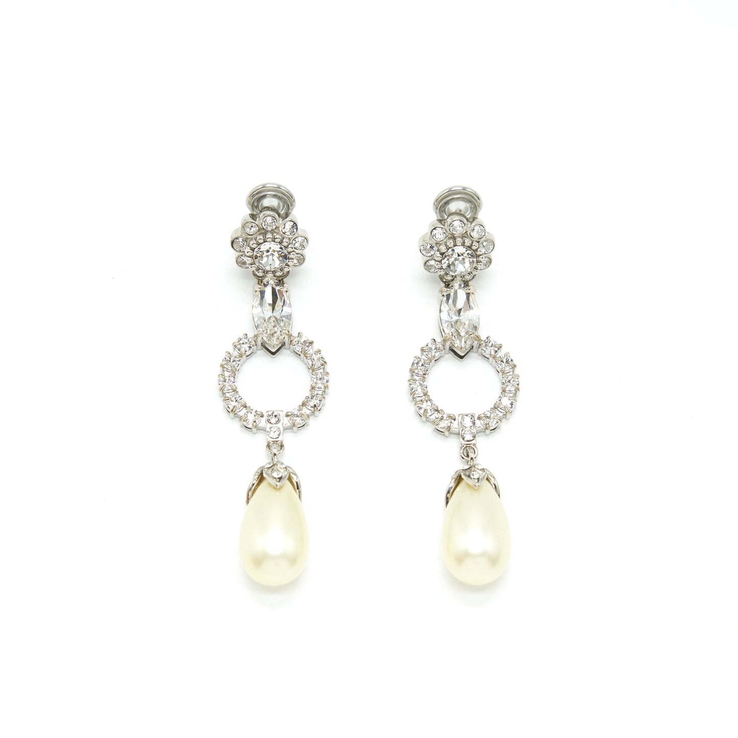 Miu Miu Long Pearl Ear-clips