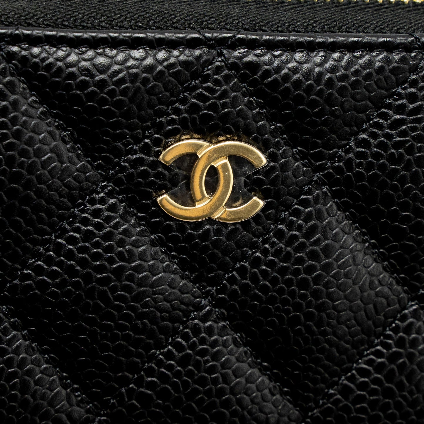 Chanel Zip Card Holder Caviar Black GWH (Microchip)