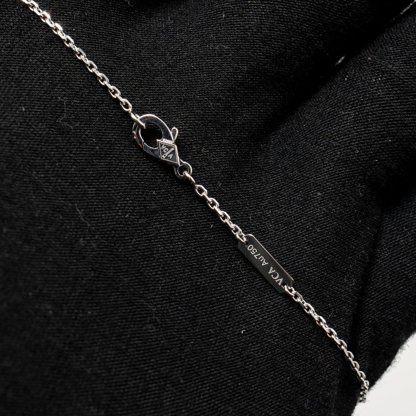 Van Cleef& Arpels Vintage Alhambra Pendant Guilloche White Gold