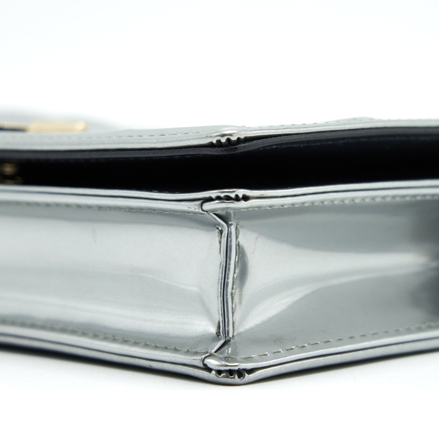DIOR DIORAMA WALLET ON CHAIN IN METALLIC SILVER GHW