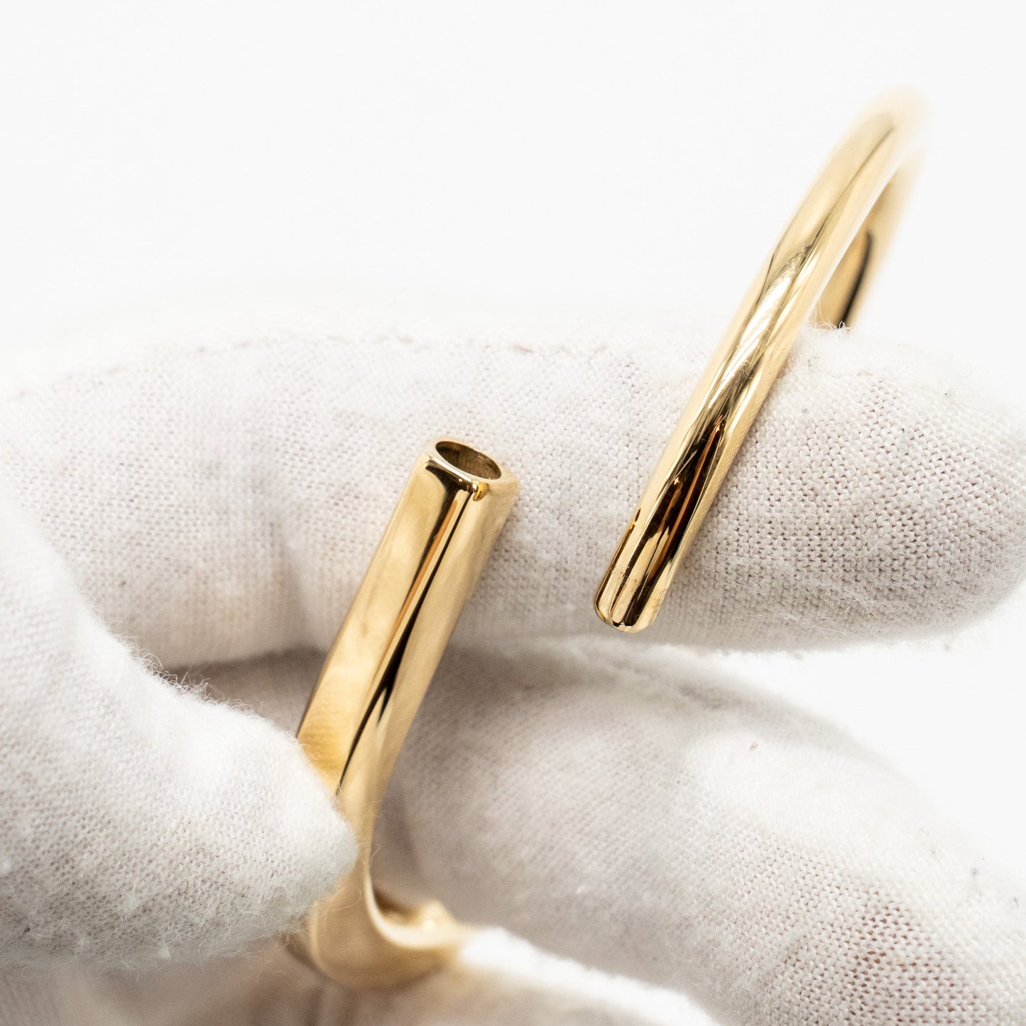 Tiffany Size Medium Lock Bangle Yellow Gold