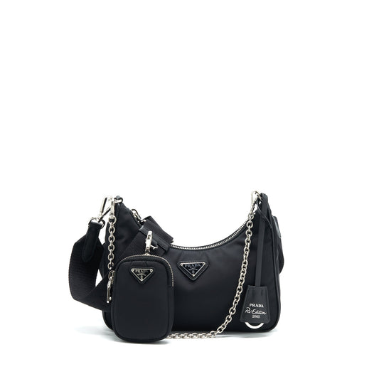 Prada Re-edition 2005 shoulder Bag Canvas SHW