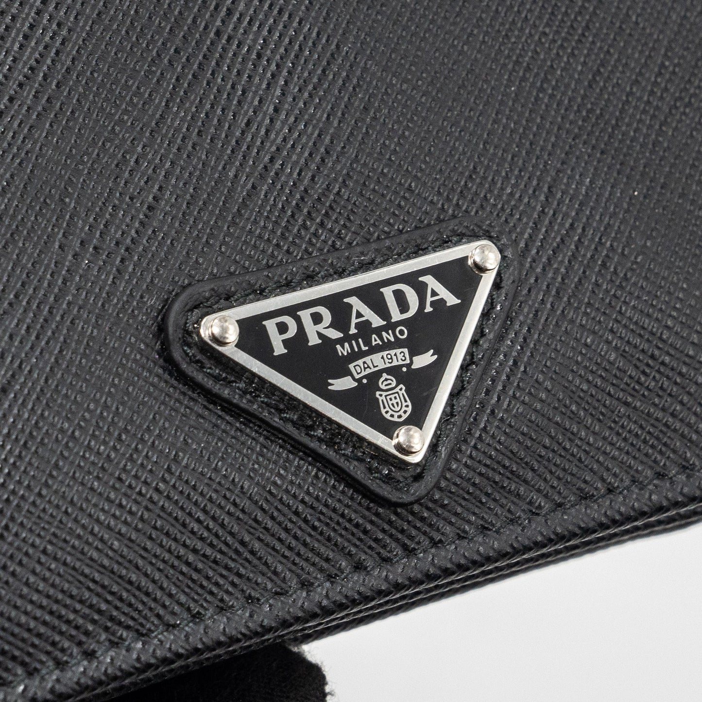 Prada saffiano wallet calfskin black SHW