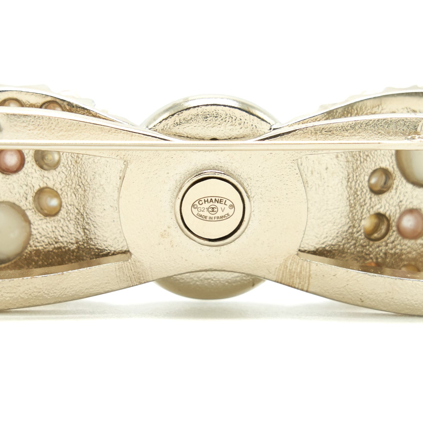 Chanel 21V Pearly Bow Brooch