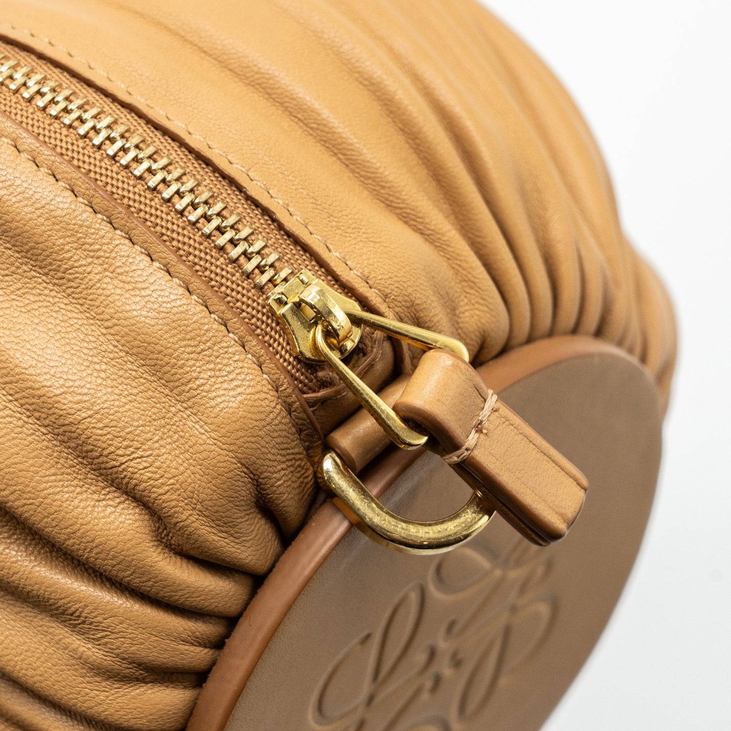 Loewe Bracelet Pouch Nappa Lambskin Beige GHW