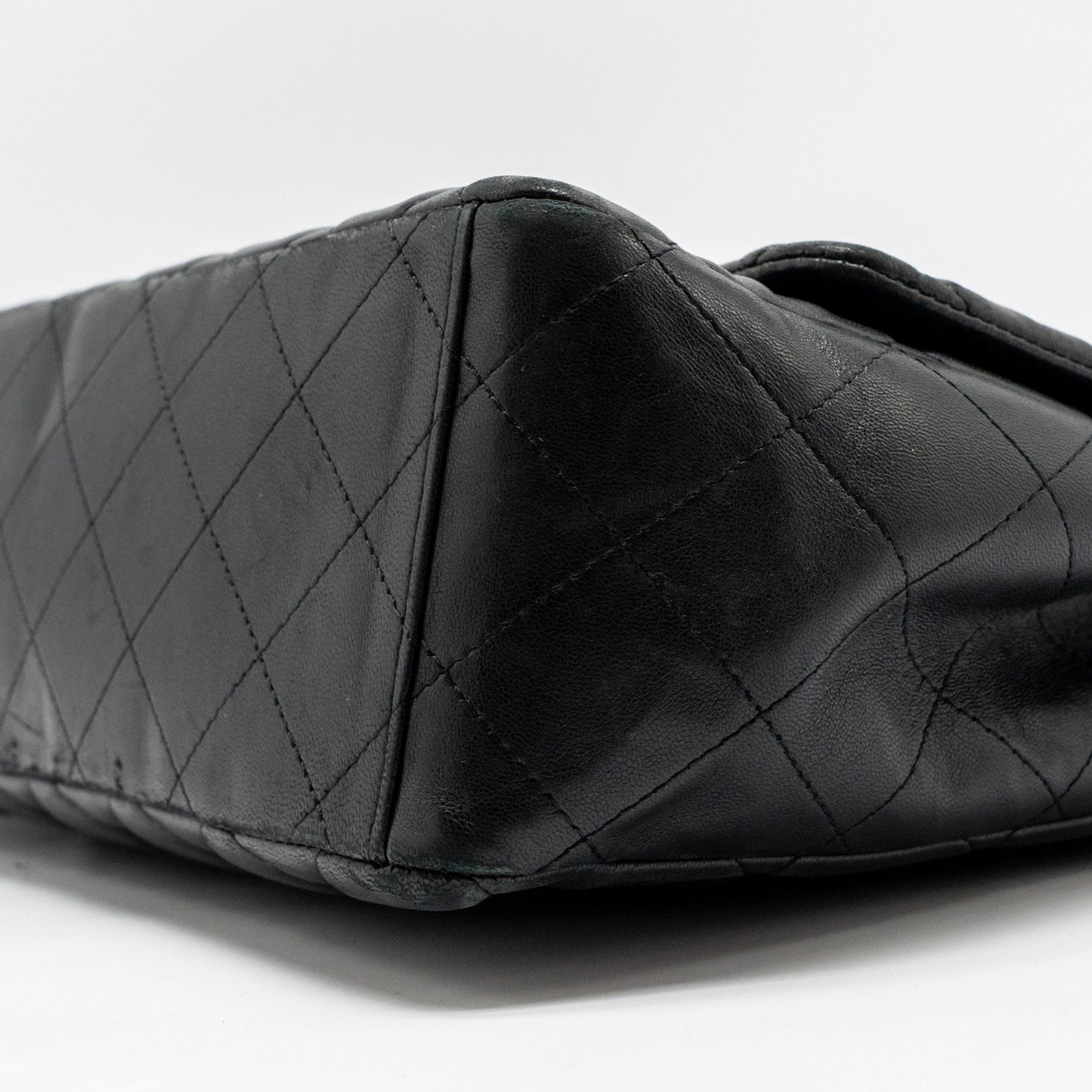 Chanel maxi classic single flap bag lambskin black SHW