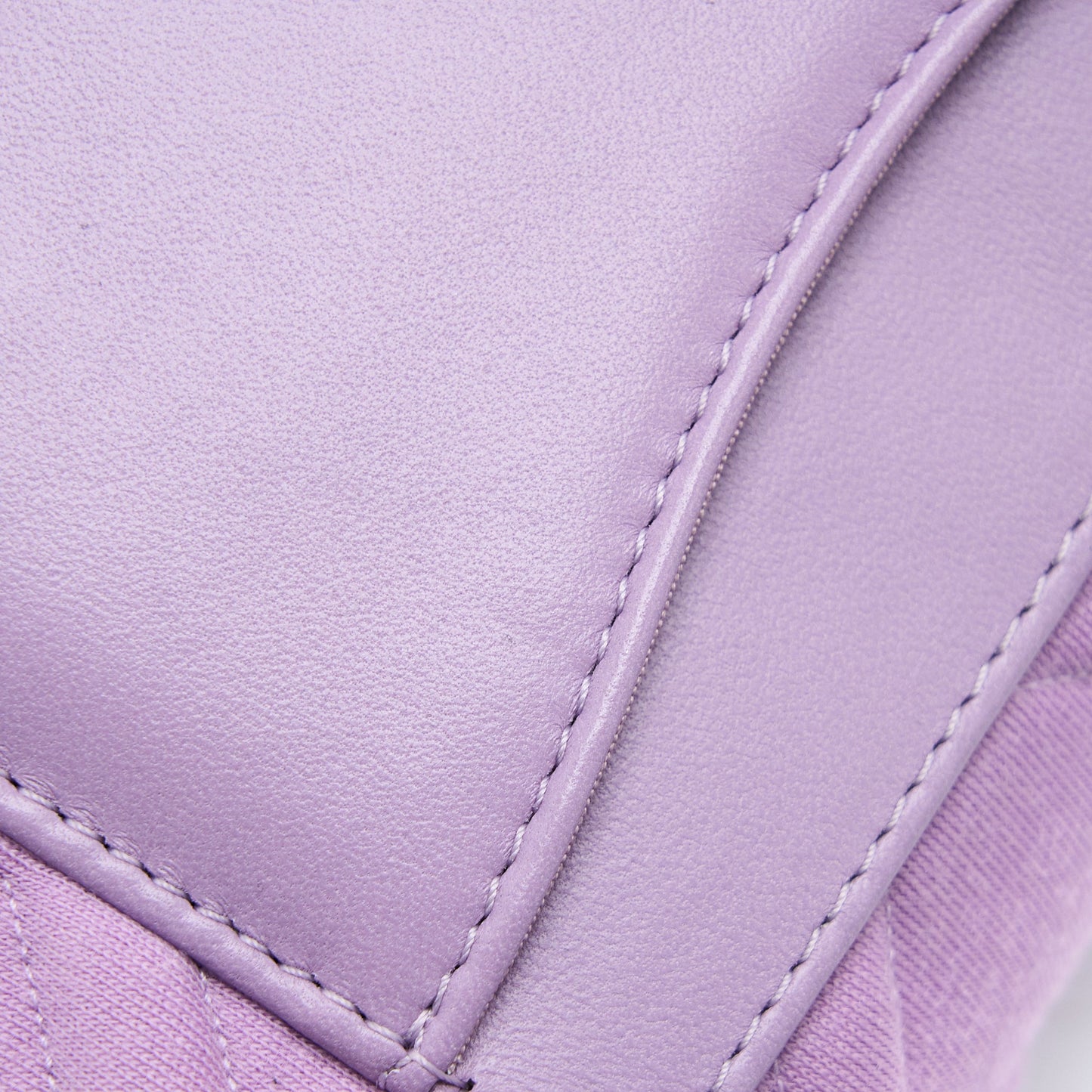 Chanel 19 Waist Bag Quilted Jersey/ Lambskin Light Purple Multicolour Hardware