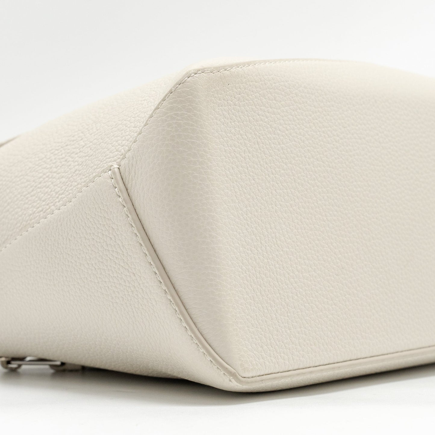 Loewe Small Puzzle Bag Grained Calfskin White SHW