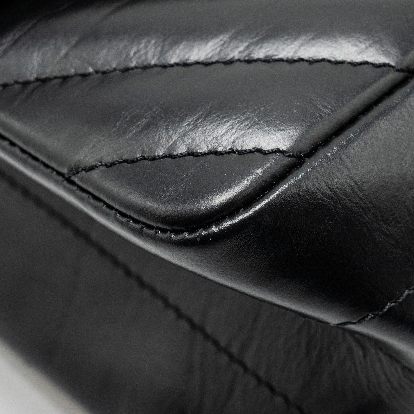 Chanel Mini 2.55 Reissue Chevron Calfskin Black GHW (Microchip)