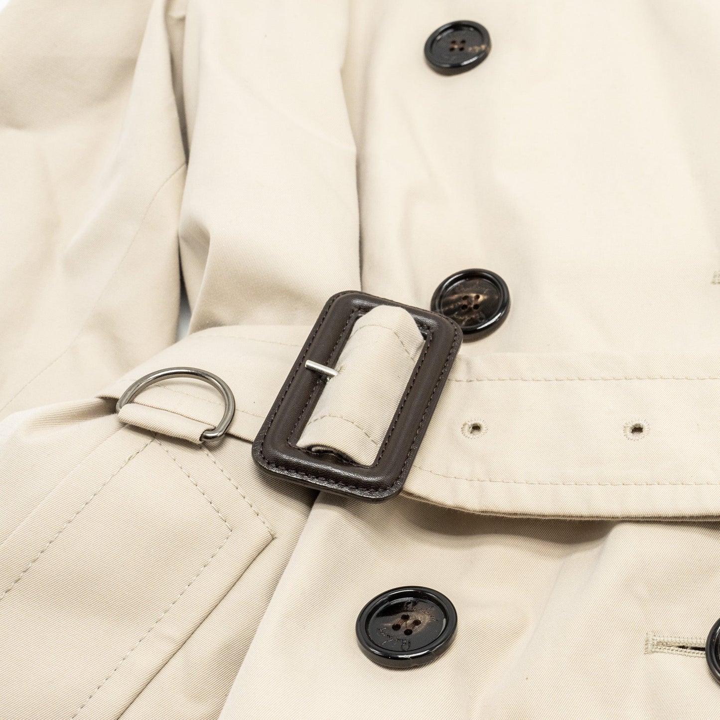 Burberry size UK48 Men’s trench coats pale beige