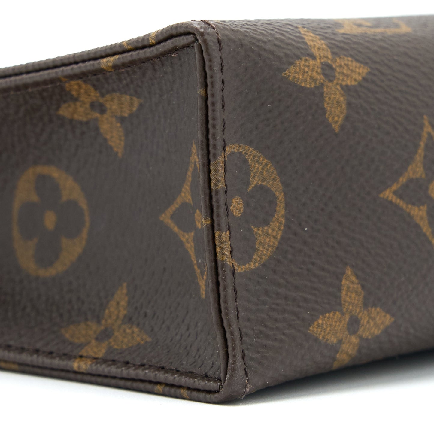 Louis Vuitton Toiletry Pochette 26 Monogram Canvas GHW