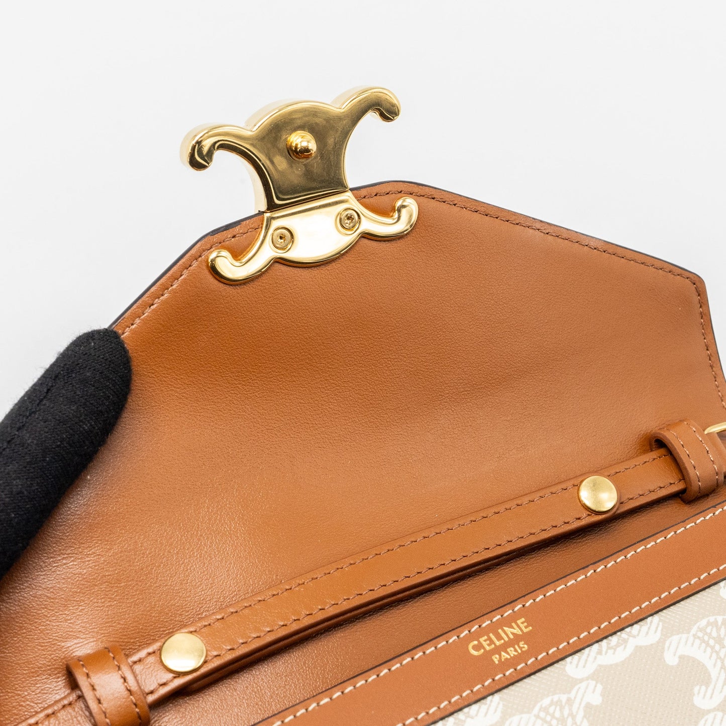 Celine MARGO wallet on chain Triomphe canvas / calfskin Grege GHW