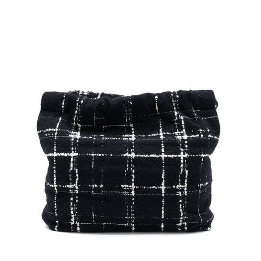 Chanel Medium 22 Bag Tweed Multicolour GHW(Microchip)