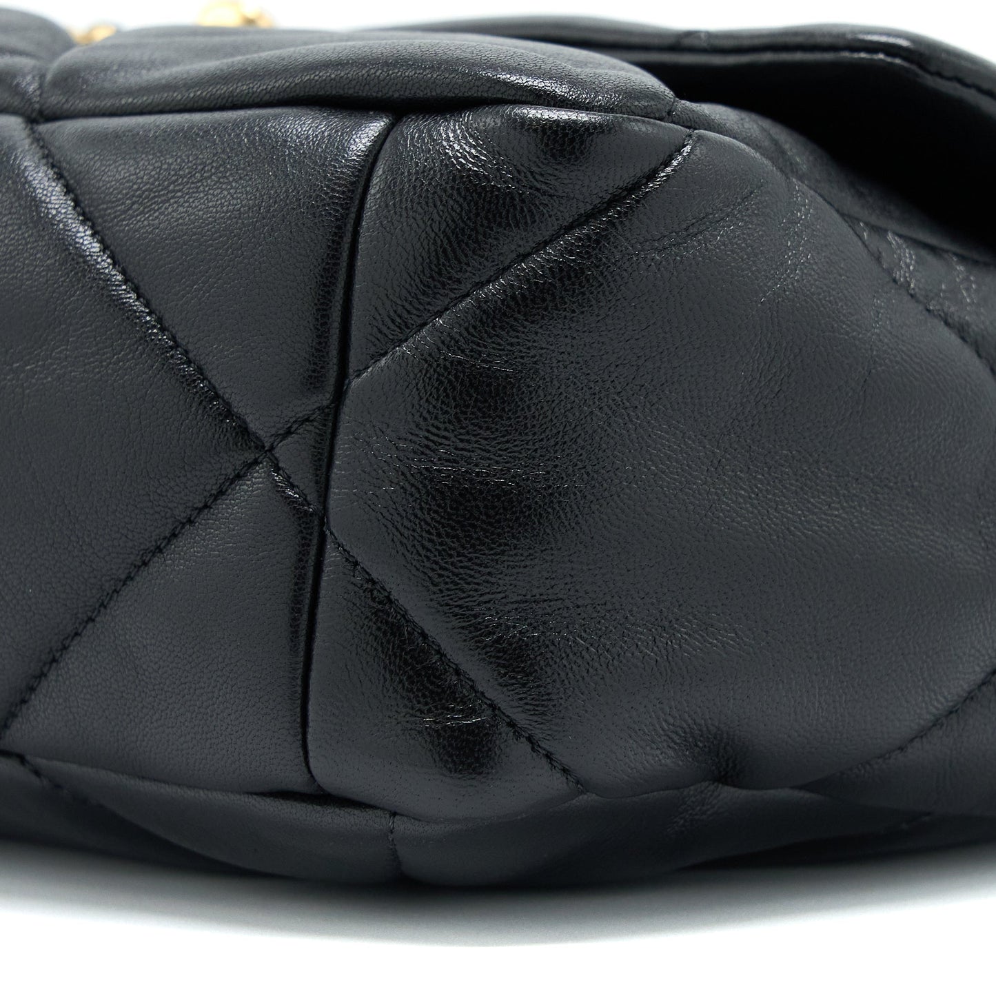 Chanel Medium 19 Bag Lambskin Black Multicolour Hardware