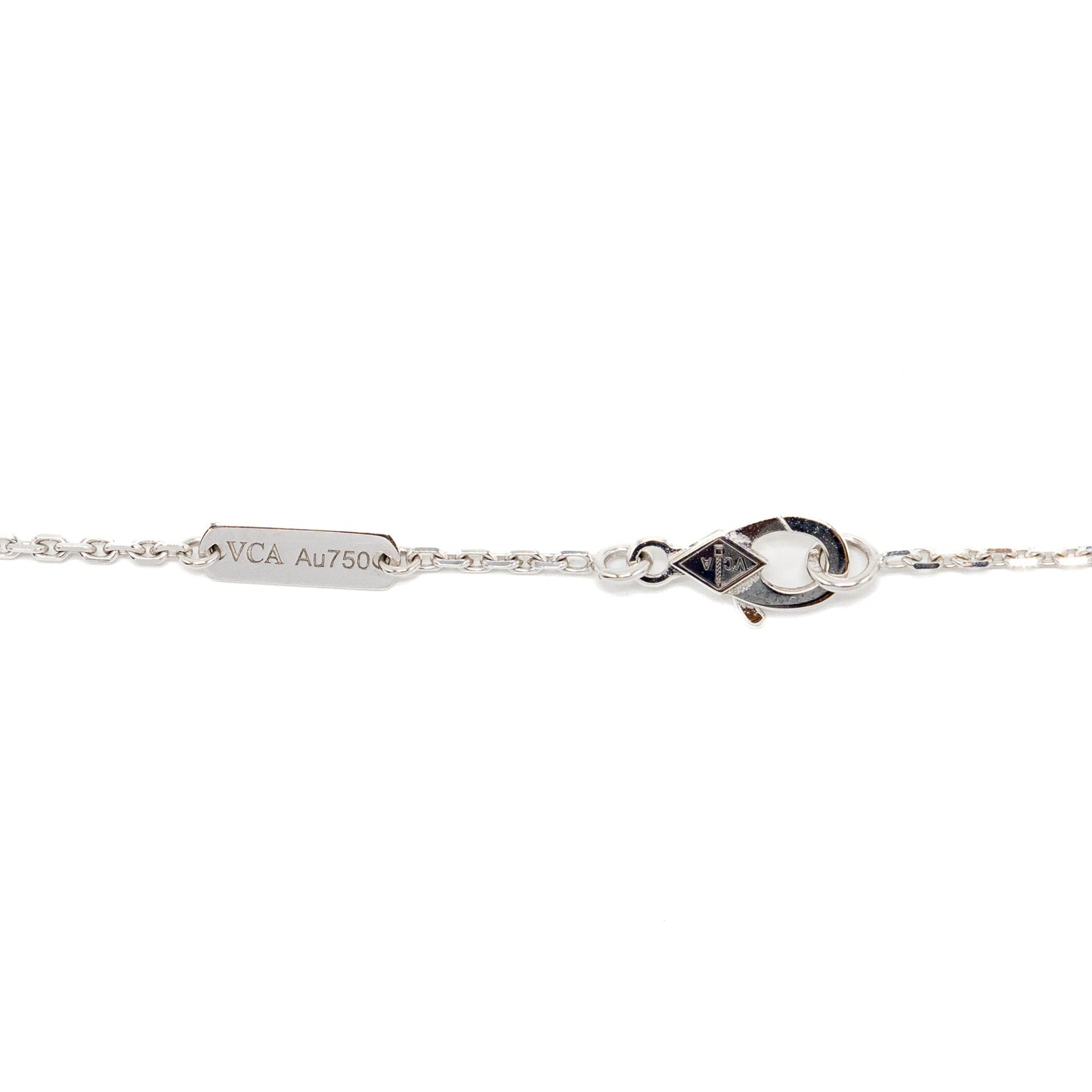 Van Cleef & Arpels 2022 holiday limited vintage Alhambra pendant