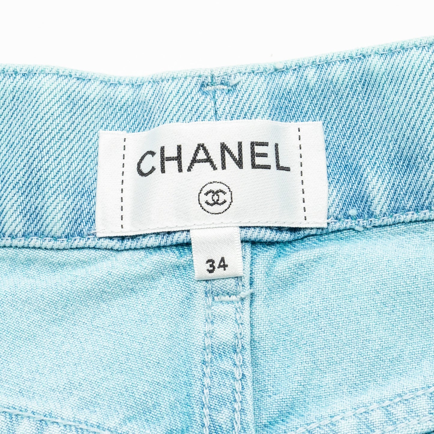 Chanel size 34 back pocket CC logo denim jeans pants light blue
