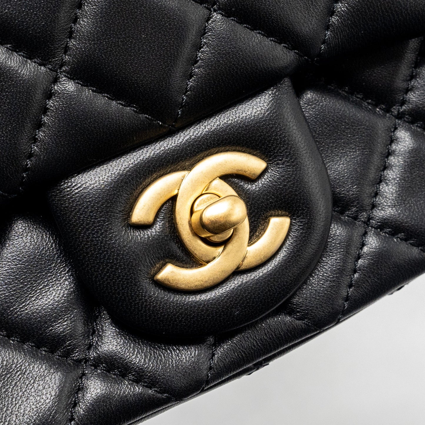 Chanel Pearl Crush Mini Square Lambskin Black GHW (Microchip)