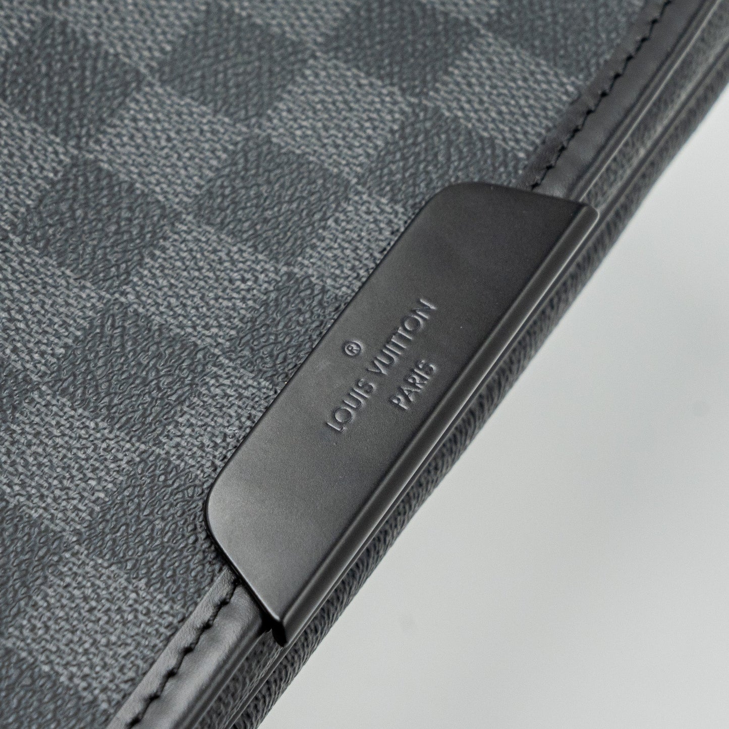 Louis Vuitton large messanger bag damier graphite canvas SHW