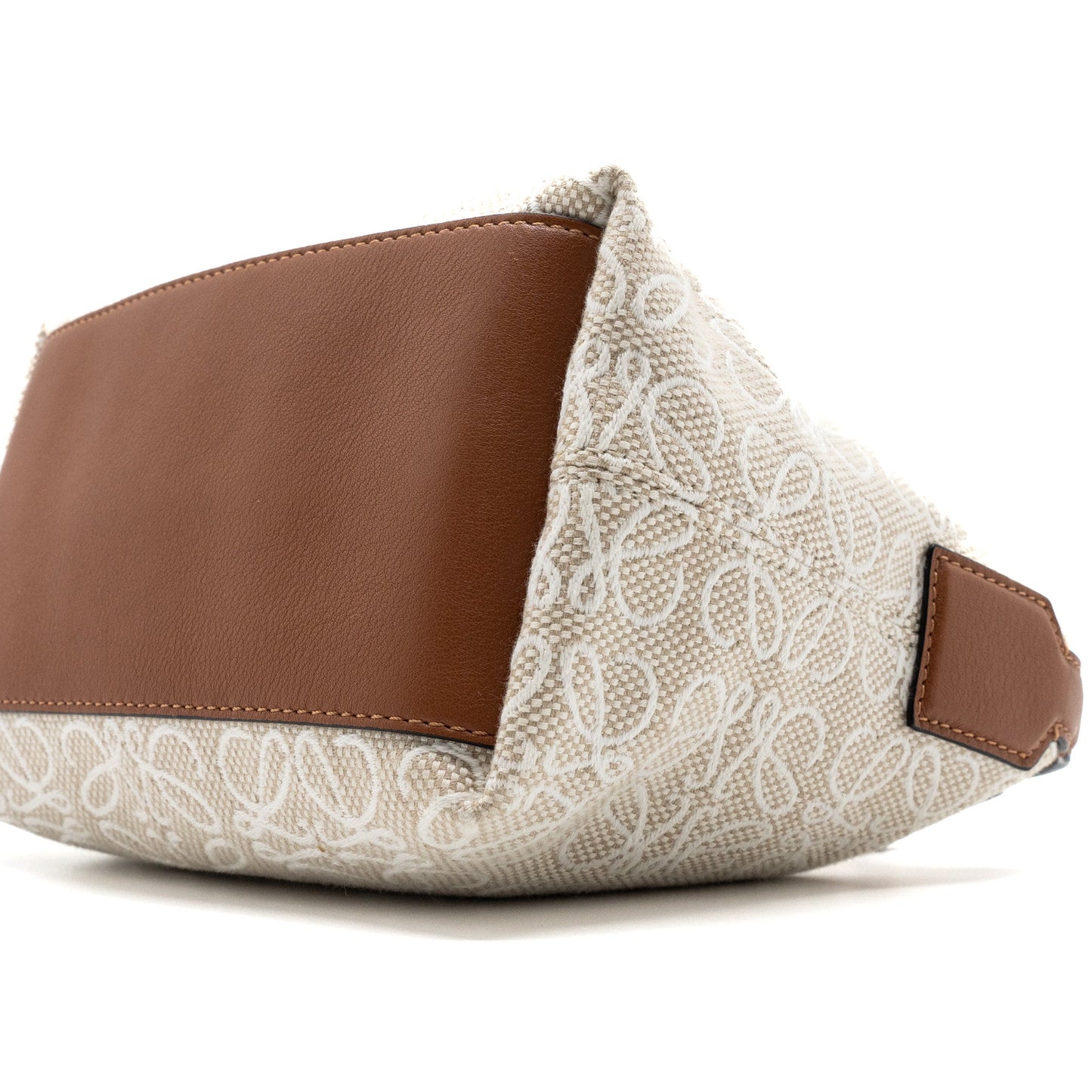 Loewe small Cubi bag anagram jacquard / calfskin beige / brown GHW