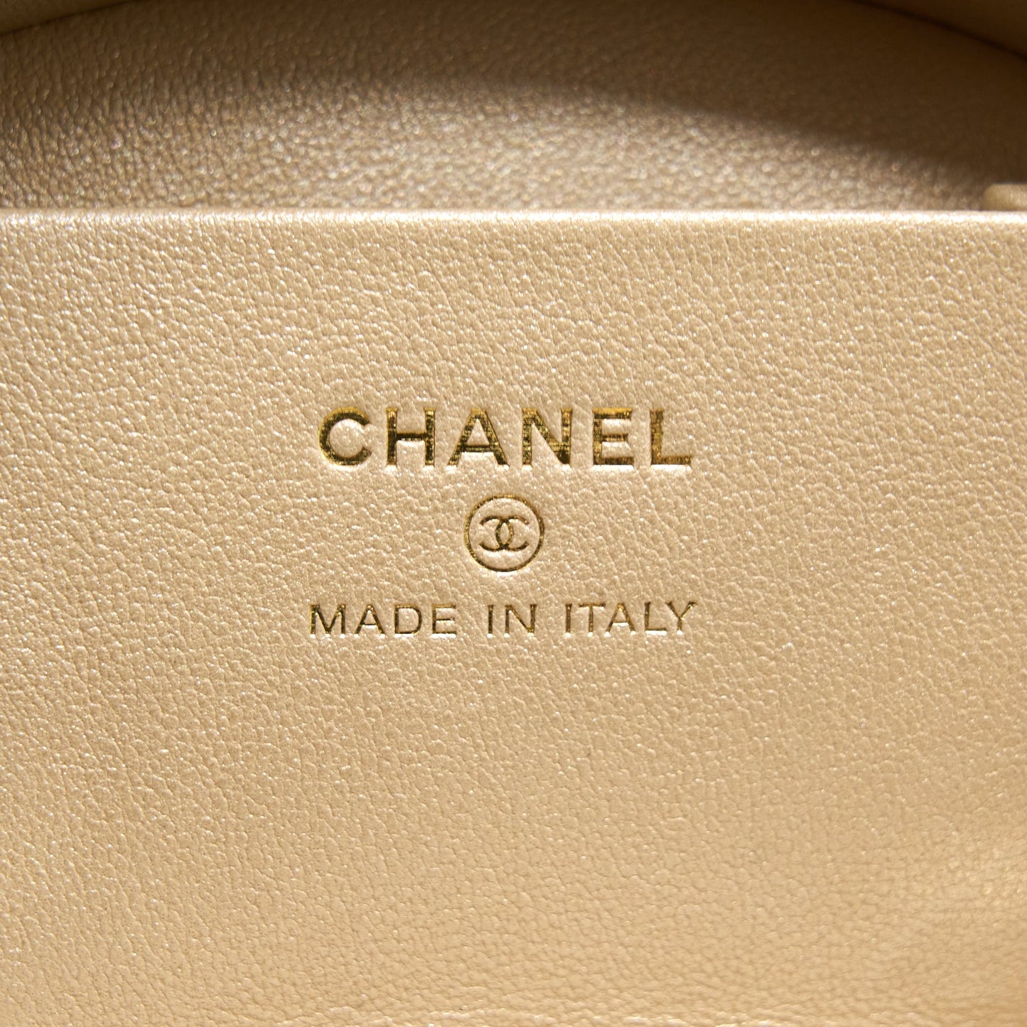 Chanel 22S Top Handle Mini Round Vanity Clutch Lambskin Pink LGHW