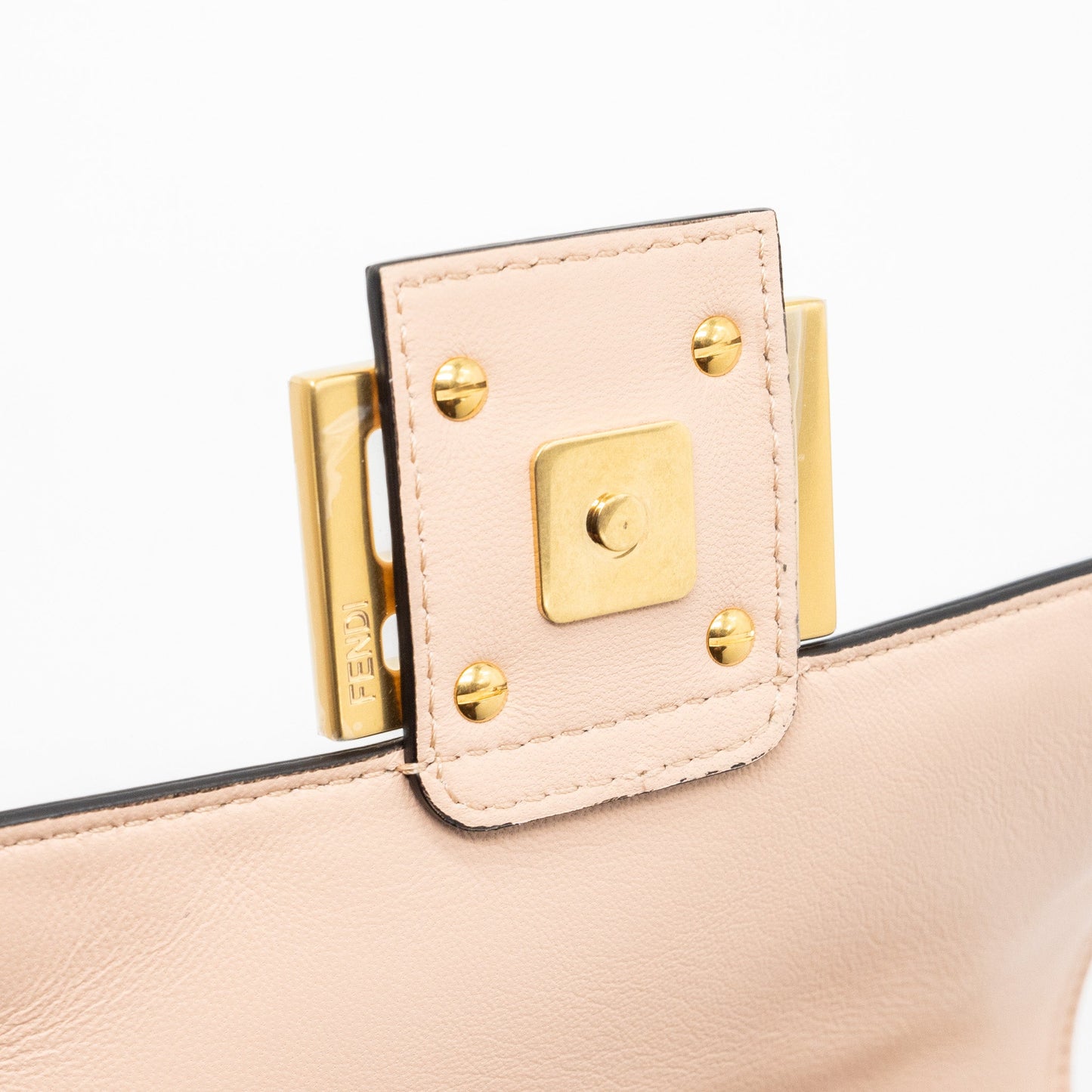 Fendi Baguette Bag Lambskin Light Pink GHW