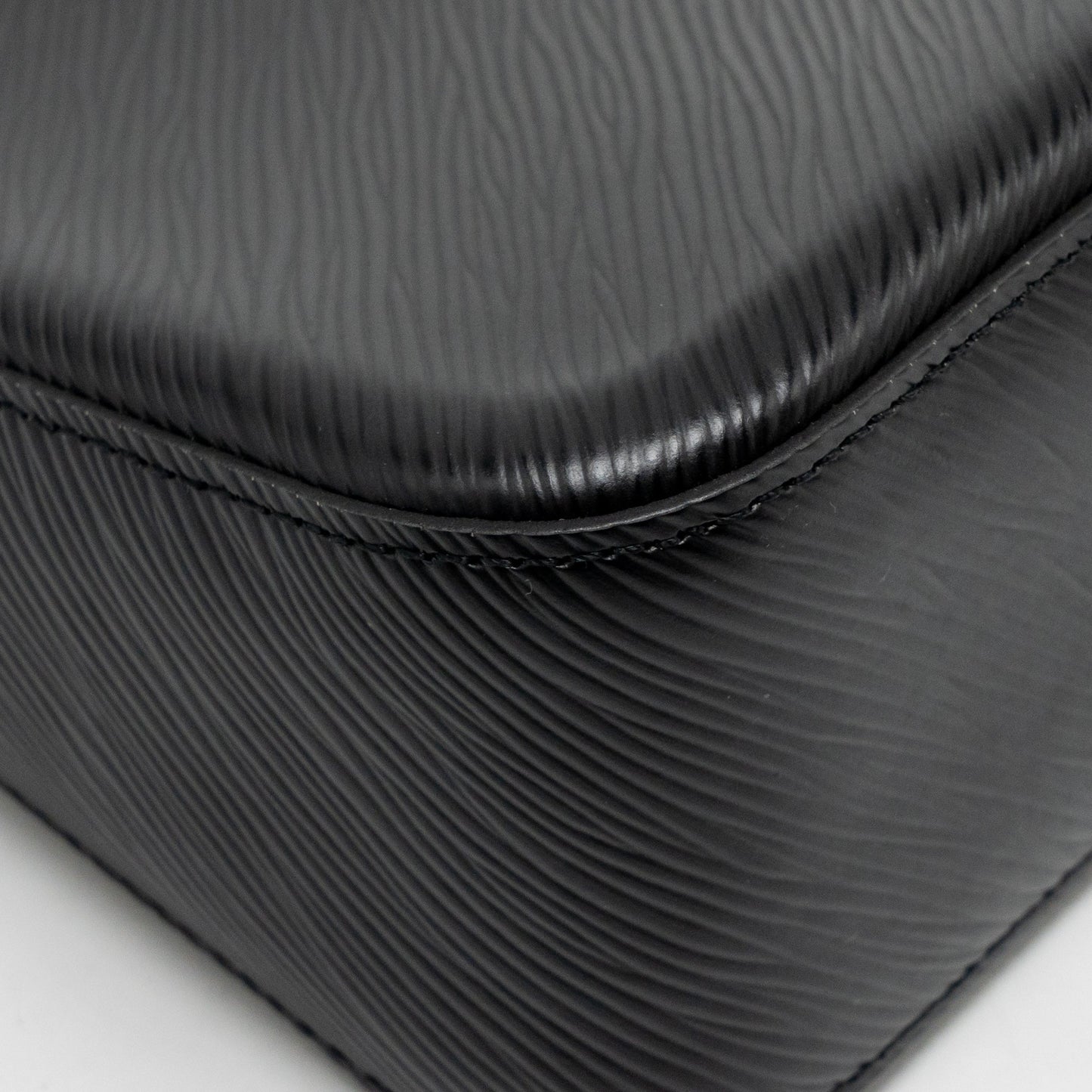 Louis Vuitton Marelle bag epi leather black SHW