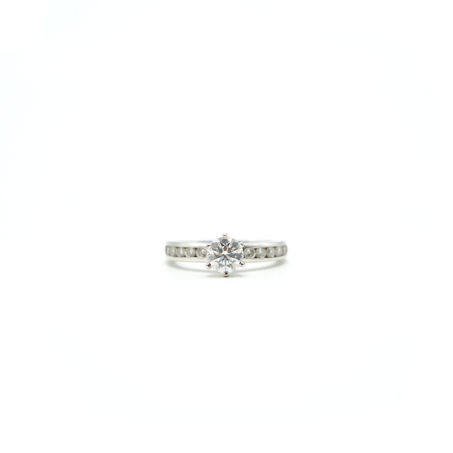 TIFFANY DIAMOND RING 0.76CT E COLOR VVS2